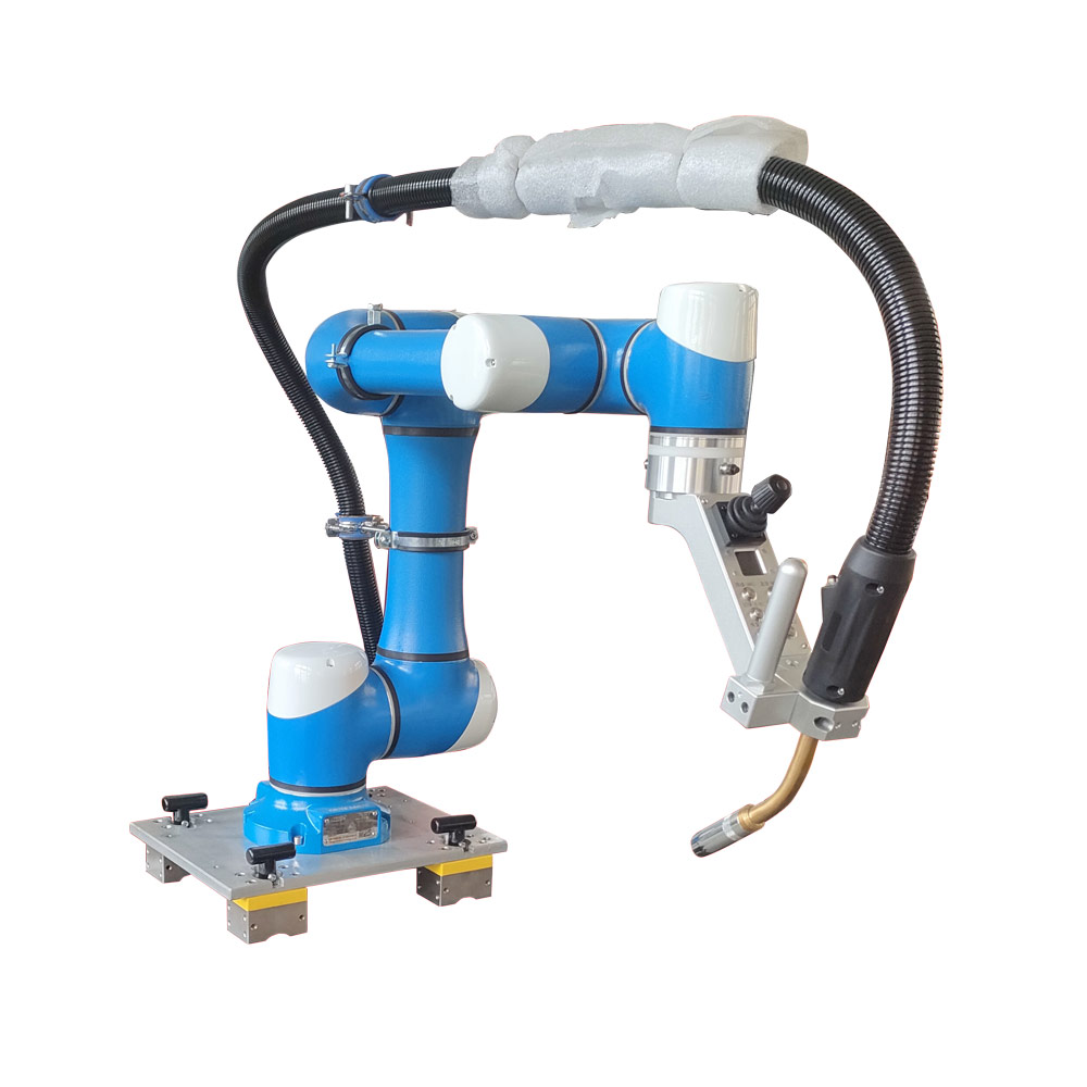 коллаборативный-сварочный-робот